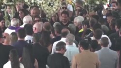 Բրազիլայի նախագահն իր վերջին հարգանքի տուրքն է մատուցել ֆուտբոլի լեգենդ Պելեին_1.mp4