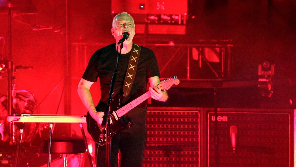 Pink Floyd собрала 500 тысяч фунтов для поддержки украинцев