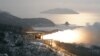 북한, ICBM급 추력 고체엔진 시험 성공 주장…김정은 “신형 전략무기 출현 기대”
