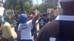 Jornalistas angolanos marcham pela liberdade imprensa