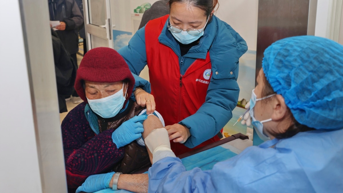 As China Races to Vaccinate Older People, Many Remain Unwilling - Vimarsana News
