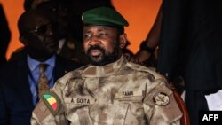 Le chef par intérim du Mali et chef de la junte, le colonel Assimi Goïta, à Bamako, au Mali, le 22 septembre 2022, lors du défilé militaire de la fête de l'indépendance du pays.