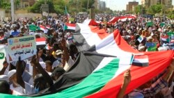 Des milliers de Soudanais manifestent contre l'ONU à Khartoum
