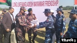 মিয়ানমারের বিজিপি সদস্যদের সঙ্গে কুশল বিনিময় করলেন বাংলাদেশের আইন প্রণেতারা
