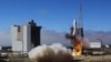 Запуск ракеты Delta 4 с разведывательным спутником с военного космодрома на базе ВВС США в Ванденберге, штат Калифорния.