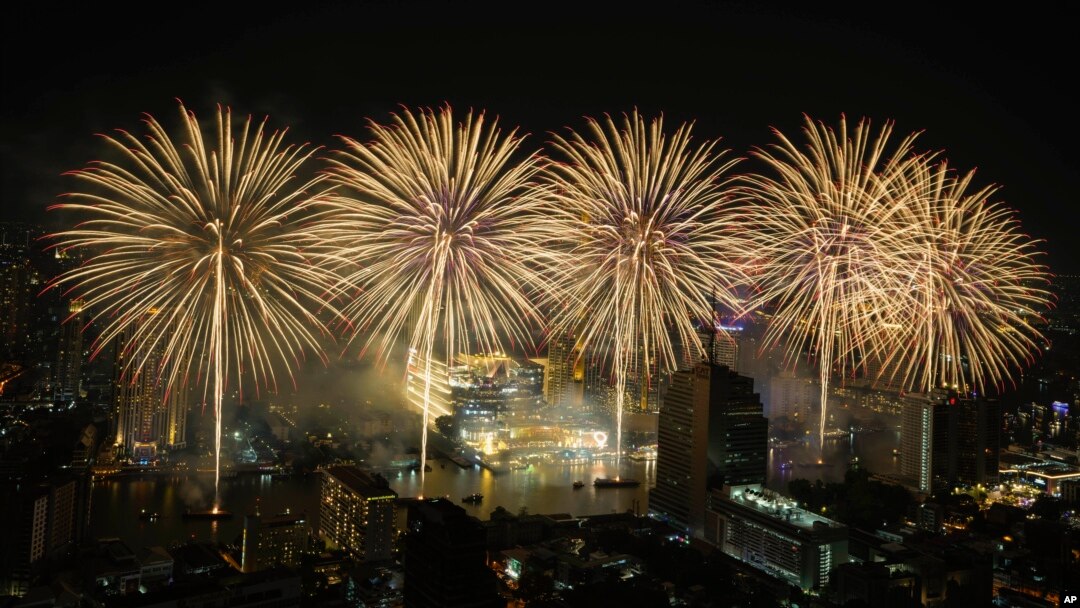 APTOPIX Thailand New Year's Eve