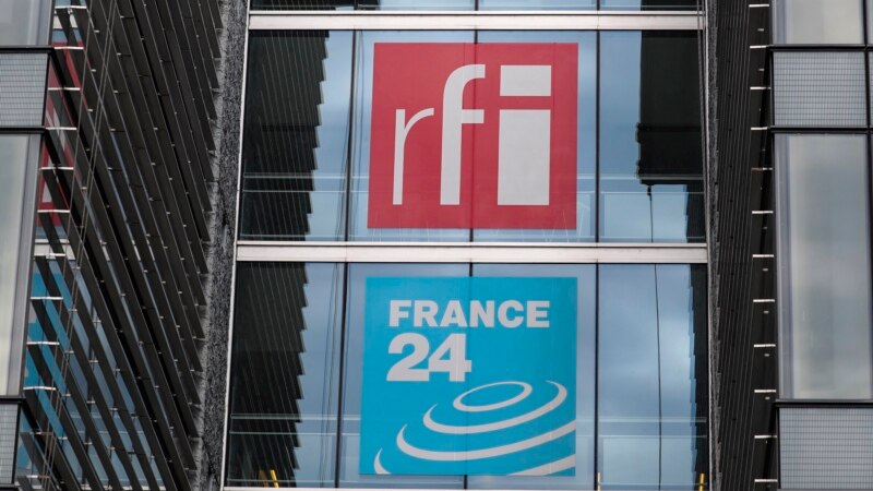 Le Gabon suspend provisoirement RFI et France 24