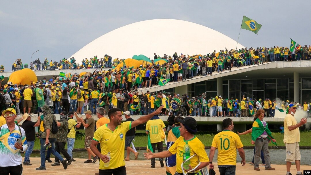 Những người ủng hộ cựu Tổng thống Brazil Jair Bolsonaro chiếm Quốc hội ở Brasilia vào ngày 8/1/2023. 