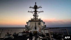 资料照：美国海军阿利·伯克级导弹驱逐舰“钟云号”(USS Chung-Hoon)。钟云号于2023年1月5日驶过台湾海峡。