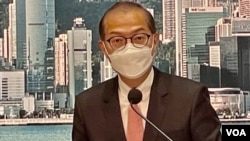 香港醫務衛生局局長盧寵茂表示，考慮以立法等方式規管止痛退燒藥的買賣。(美國之音/湯惠芸)