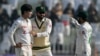 راولپنڈی ٹیسٹ: پاکستانی بالرز کو انگلش بلّے بازوں اور پچ دونوں سے نبردآزما ہونا پڑا