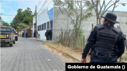 Policía de Guatemala rodea propiedades de Luis Mario Morales Heredia, alias 'el canche Heredia'.  [Fotografía: Gobierno de Guatemala]