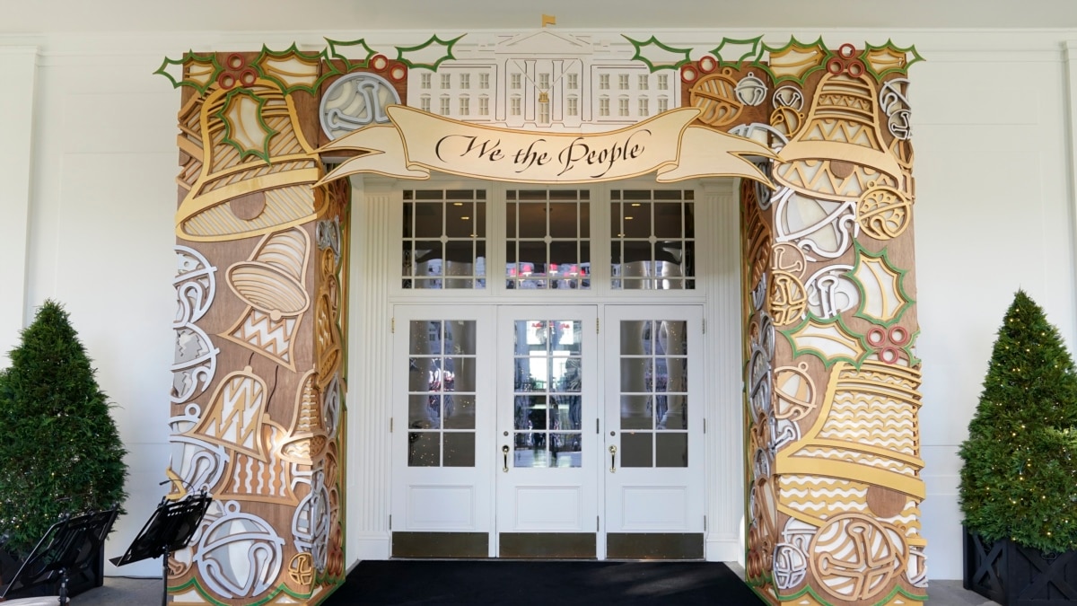 'We the People' at Heart of White House Holiday Decorations - Vimarsana News