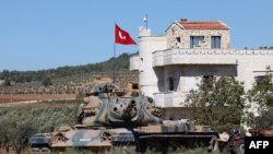 Afrin yakınlarında bir Türk tankı
