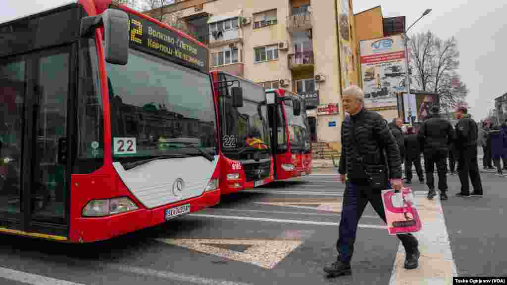 Скопје под блокада - протест на приватните автобуски превозници