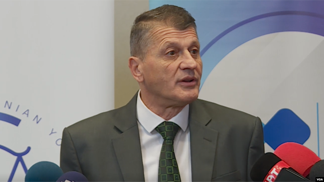 Не ни треба нам некој од странство да ни каже, ние самите знаме за многу места за корупција, рече Антонио Јолевски