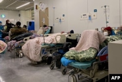 中国天津南开医院收住的染疫病人。(2022年12月28日)