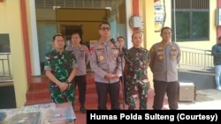Kapolda Sulawesi Tengah Irjen Polisi Rudy Sufahriadi memberikan keterangan pers di Markas Kepolisian Resort Morowali Utara, Minggu (15/1/2023). (Foto: Courtesy/ Humas Polda Sulteng)