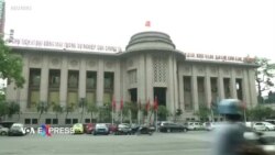 Ngân hàng Nhà nước Việt Nam mua đôla để tăng dự trữ ngoại hối sau khi bán tháo
