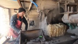 بەرهەم هێنانی کاشی لە بەردی شاخە سەختەکانی هەرێم