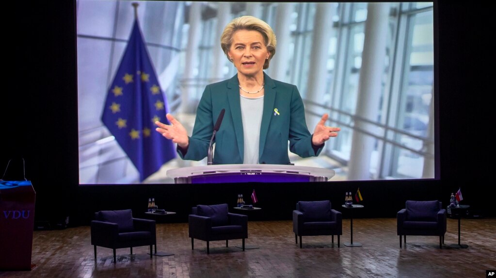欧盟委员会主席乌尔苏拉·冯德莱恩11月25日向在立陶宛举行的“欧洲理念”国际研讨会上发表视频讲话。（资料照）(photo:VOA)