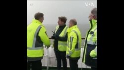 朔尔茨主持德国首个液化天然气码头开幕