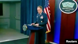 Официальный представитель Министерства обороны США Патрик Райдер выступает на пресс-брифинге в Пентагоне, 12 января 2023 года