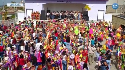 Venezuela’da Deliler Günü Kutlandı 