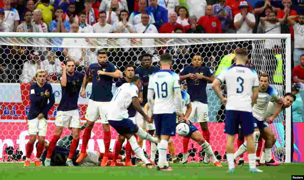 Marcus Rashford ya Angleterre abeti ndembo na match na France na 1/4 ya finale ya Mondial Qatar 2022 na stade A; Lhor, Doha, 10 décembre 2022. REUTERS/Hannah Mckay