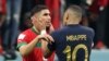 
Coupe du monde: le clash Maroc-Croatie, suivi de la finale France-Argentine