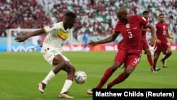 ကာတာနိုင်ငံမှာကျင်းပနေတဲ့ ကမ္ဘာ့ဖလားဘောလုံးပွဲ ဒီနေ့ပွဲစဉ်တွေထဲက အုပ်စု A ထဲက အိမ်ရှင် Qatar နဲ့ Senegal နိုင်ငံအသင်း (နိုဝင်ဘာ ၂၅၊ ၂၀၂၂)