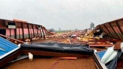 美國暴風雨帶來的龍捲風和暴風雪造成2人死亡