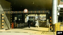 This photo taken on Jan. 14, 2023 shows a border checkpoint between China and Myanmar in the county-level city of Ruili in Dehong prefecture, in China's southwestern Yunnan Province.