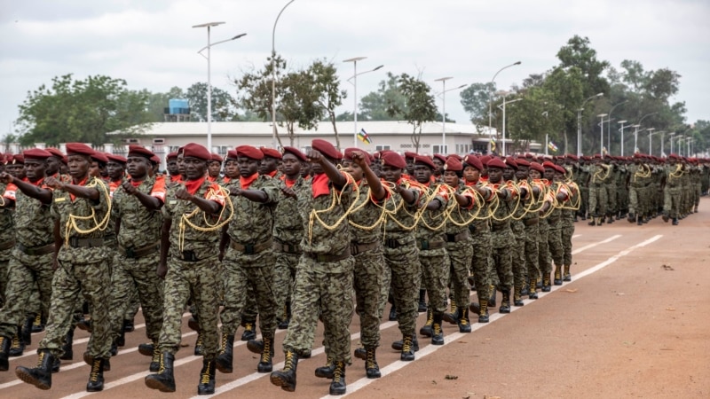 Centrafrique: démonstration de force sous très haute sécurité pour la fête nationale