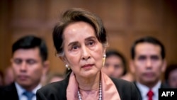 Aung San Suu Kyi, dirigeante birmane et lauréate du prix Nobel de la paix en 1991, ici devant la CIJ à La Haye, le 10 décembre 2019.