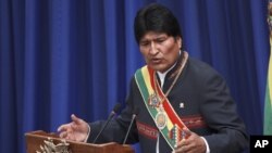 Evo Morales es acusado por casos como Chaparina, cuando se reprimió habitantes del Territorio Indígena y Parque Nacional Isiboro Sécure (Tipnis).