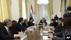 El nuevo gabinete de gobierno de Paraguay sostiene su primera reunión tras ser juramentado por el presidente Federico Franco.