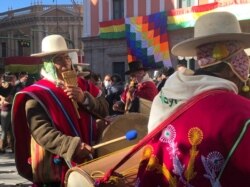 Actos protocolares en la plaza Murillo en La Paz. [Foto VOA/Fabiola Chambi].