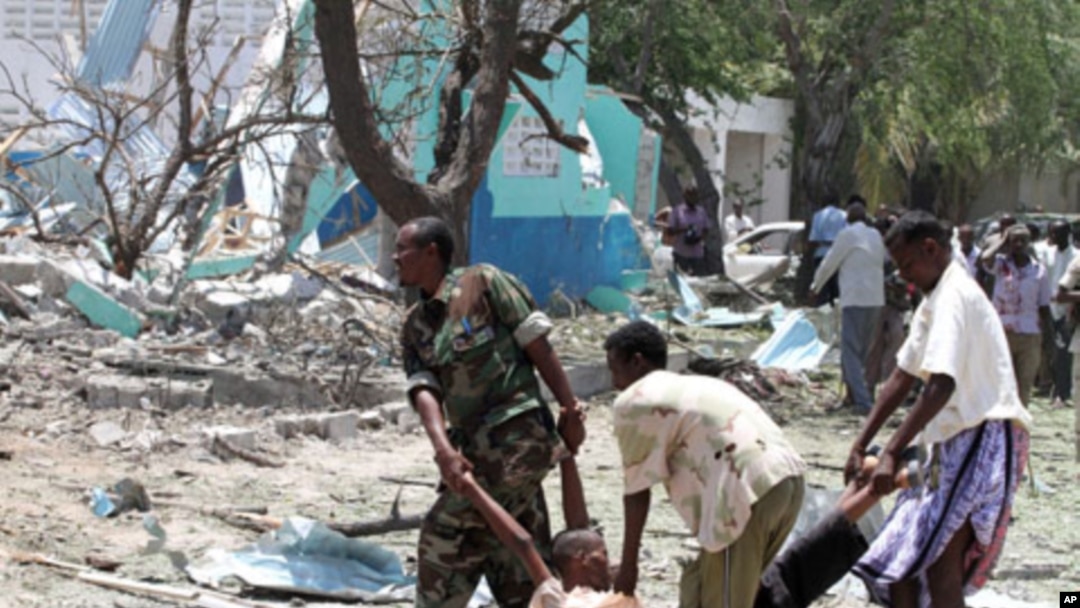 A young child with the Yemen flag painted on his cheeks at a demonstration (Photo - Nadia Abdullah)