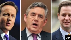 A combination of file images show British Leader of the opposition Conservative party David Cameron (L) Labour leader and Prime Minister Gordon Brown (C), and leader of the opposition Liberal Democrats Nick Clegg in London, 09 Apr 2010