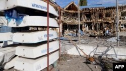 Урнатините ја оштетија пристанишната инфраструктура во Одеса, рече регионалниот гувернер