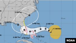 Tormenta subtropical Nicole causa vigilancias de huracán en las Bahamas y la costa este de la Florida
