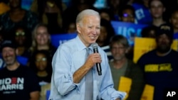 President Joe Biden speaks during a rally for Maryland Democratic gubernatorial candidate Wes Moore at Bowie State University in Bowie, Maryland, on Monday. The political makeup of the U.S. Congress is expected to affect the tone of Biden's approach toward China.