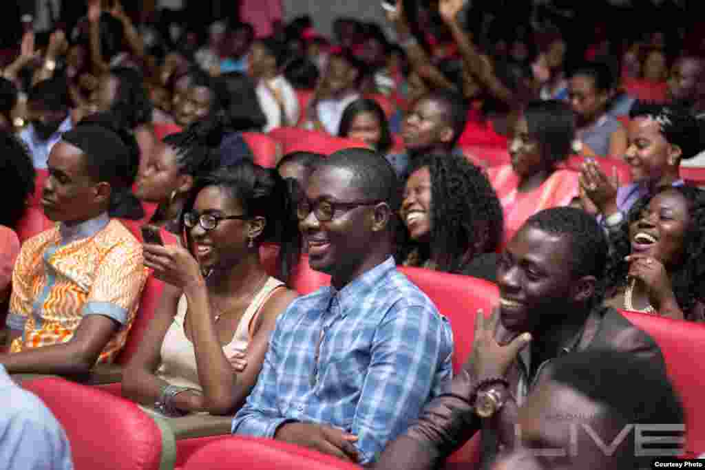 A rapt audience in the social science auditorium at Kwame Nkrumah University of Science and Technology in Kumasi. (Courtesy Moonlight Cafe)