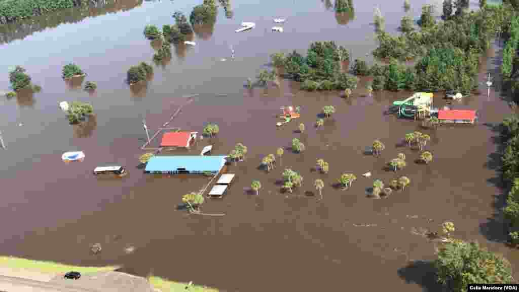 Muchos de los residentes de Houston, Texas, no contaban con seguro contra inundaciones.