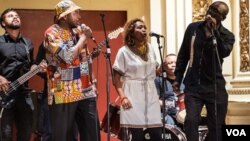 UBlessings Nqo Nkomo Ucula Ngothando