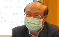 公共专业联盟政策召集人黎广德表示，北京这次大幅修改香港的选举制度， 是民主倒退，他相信民主派专业人士的参政意愿亦会大受影响。 (美国之音/汤惠芸)