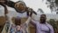 Le Camerounais Francis Ngannou, champion du monde des arts martiaux mixtes poids lourds (MMA), à Bafoussam, au Cameroun, le 1er mai 2021.