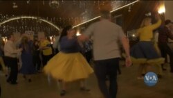 Танці проти війни: як у столиці США збирають гроші для українських військових. Відео 
