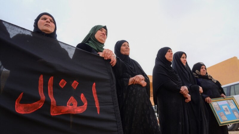 تۆمارکردنی ناوی ئەنفالکراوەکان لە گوندەکانی گەرمیان